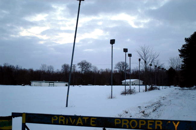 Seaway Drive-In Theatre - January 2004 Photo (newer photo)